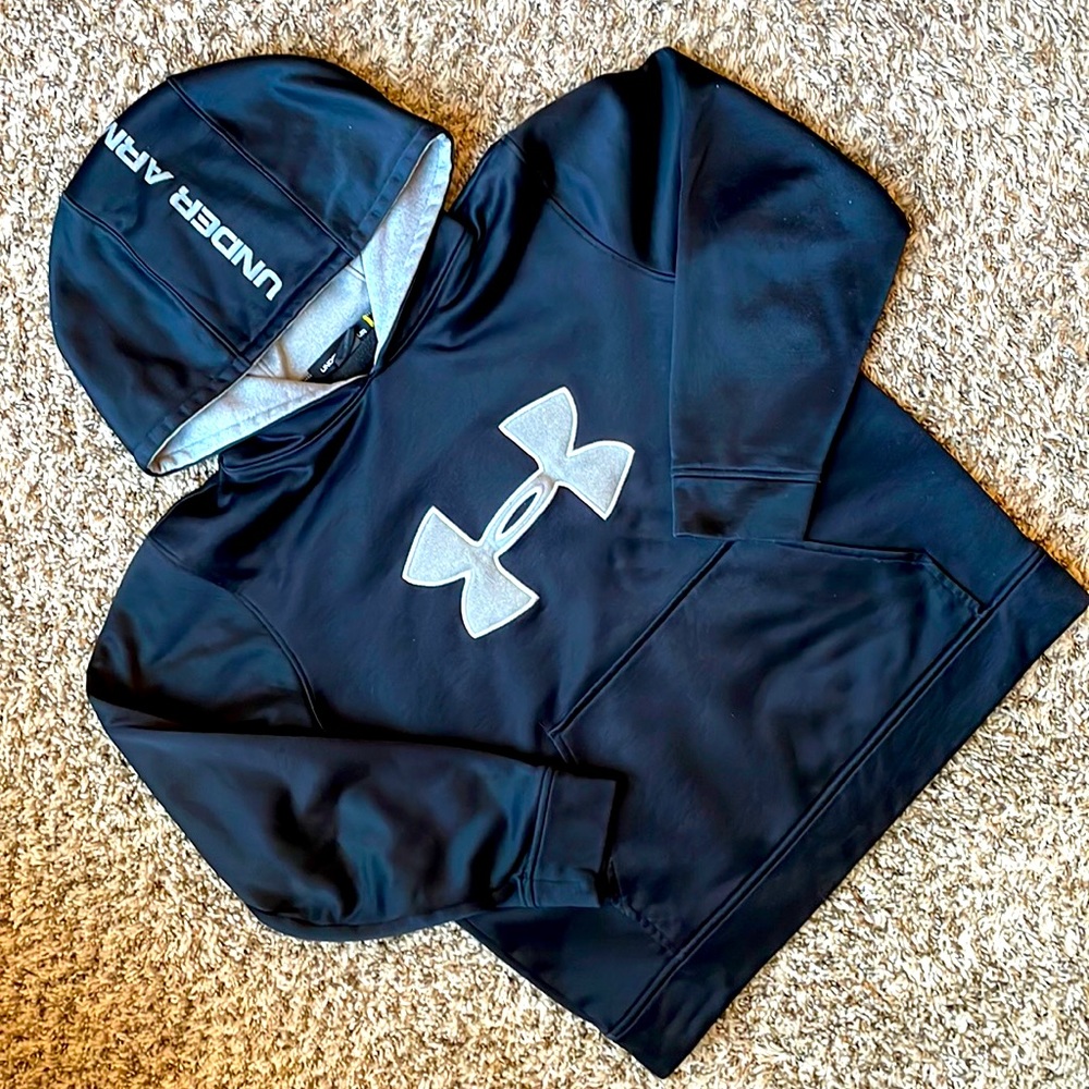 Under Armour Black Gray Silver Hoodie Youth Medium Loose fit